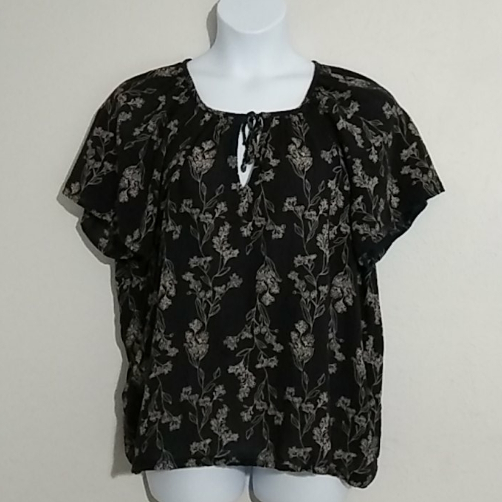 Old Navy short sleeve top